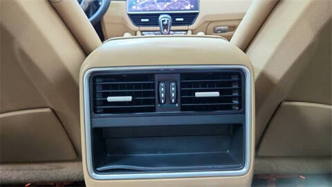 2022 Porsche Cayenne