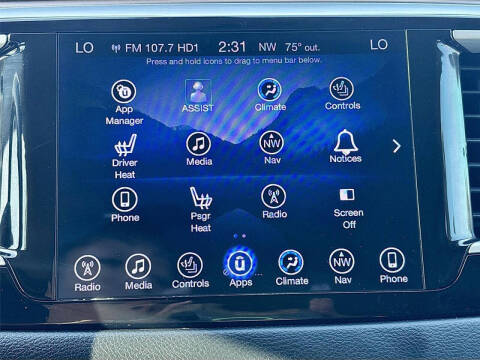 2017 Chrysler Pacifica Touring-L