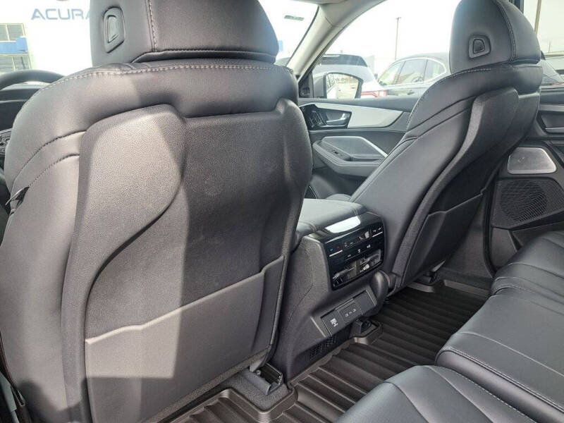 2026 Acura MDX w/Tech