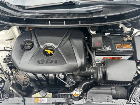 2017 Hyundai Elantra GT