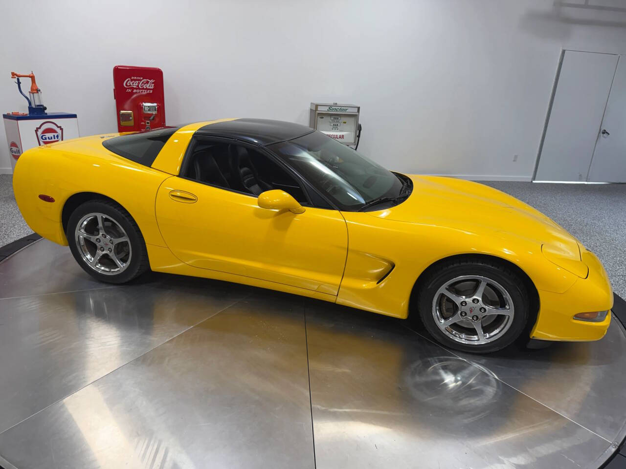 2003 Chevrolet Corvette 57