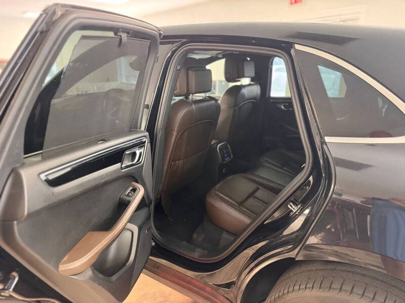 2015 Porsche Macan S