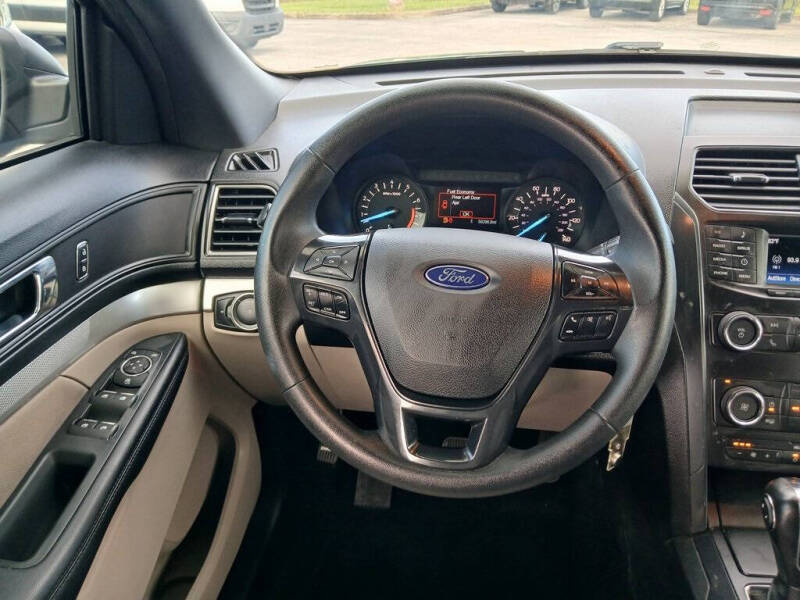 2018 Ford Explorer