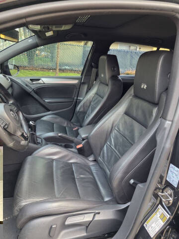 2012 Volkswagen Golf R 4Motion