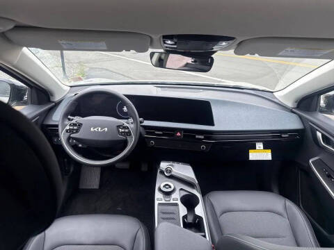 2024 Kia EV6 Light Long Range