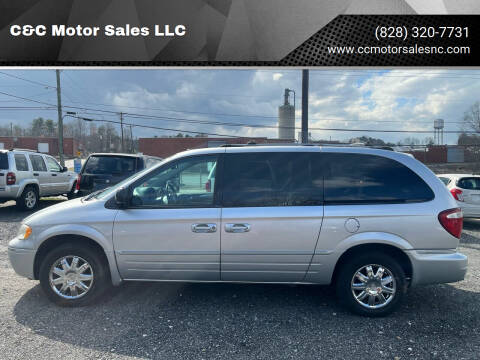 2005 Chrysler Town and Country for sale at C&C Motor Sales LLC in Hudson NC