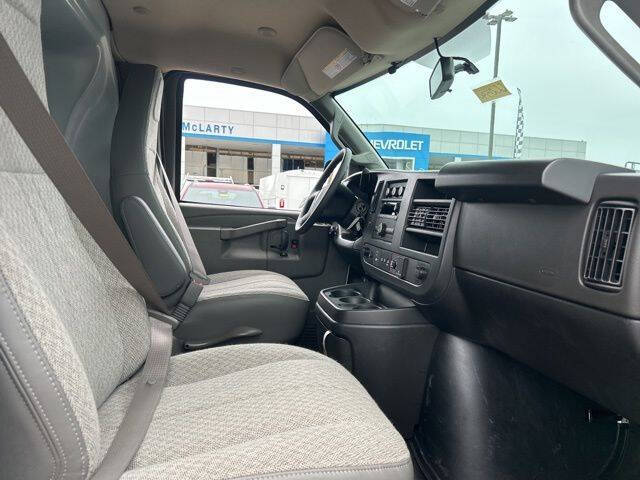 2026 Chevrolet Express 2500