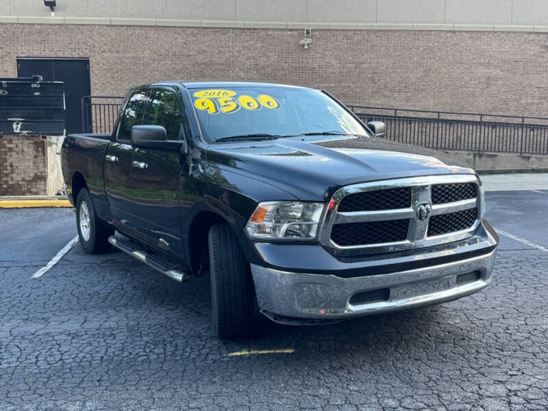 2016 RAM 1500 SLT