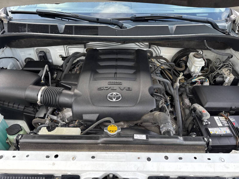 2016 Toyota Tundra SR5