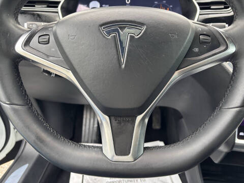 2016 Tesla Model S 70