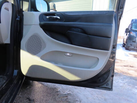 2016 Dodge Grand Caravan SXT Plus