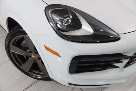 2023 Porsche Cayenne