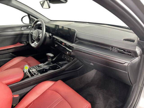 2025 Kia K5