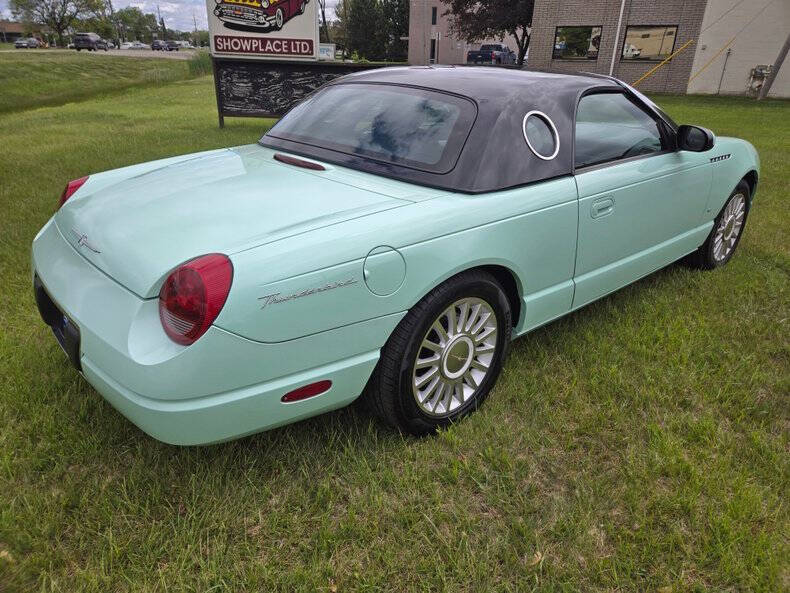 2004 Ford Thunderbird Deluxe
