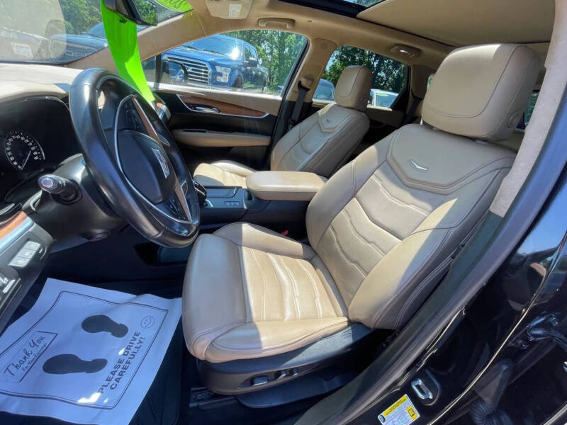 2018 Cadillac XT5 Platinum
