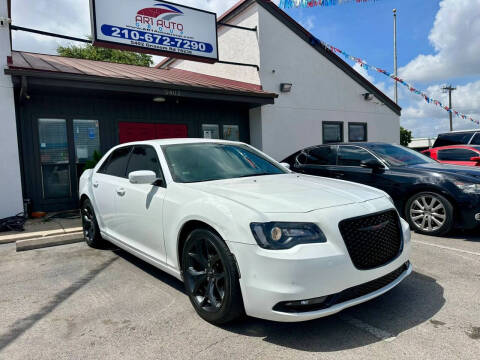 2021 Chrysler 300 S V6 Photo