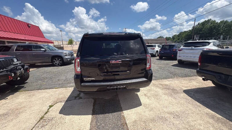 2017 GMC Yukon SLT