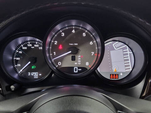 2022 Porsche Macan S