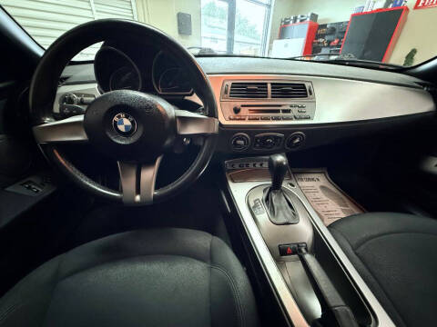 2003 BMW Z4 2.5i