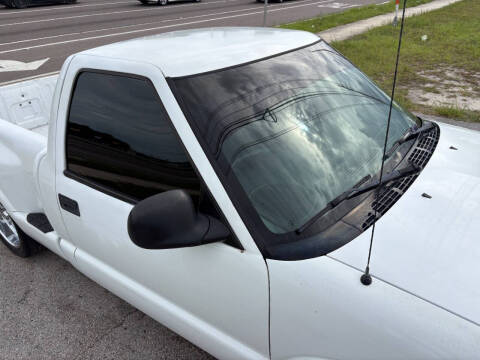 1998 Chevrolet S-10 LS