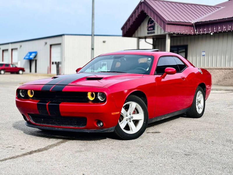 2016 Dodge Challenger SXT Plus