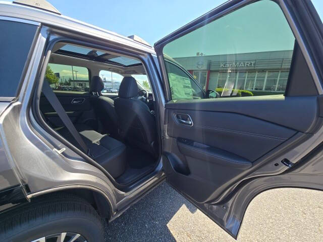 2025 Nissan Rogue Platinum