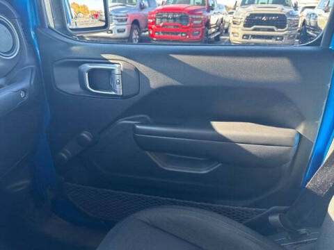 2020 Jeep Gladiator Sport