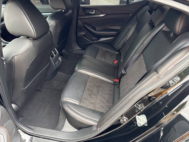 2023 Nissan Maxima 3.5 SR