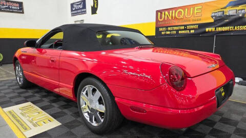 2002 Ford Thunderbird Deluxe
