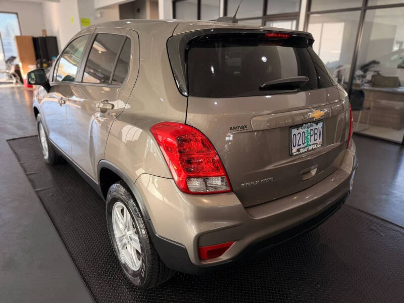 2022 Chevrolet Trax LS