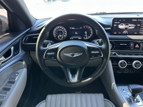 2022 Genesis G70