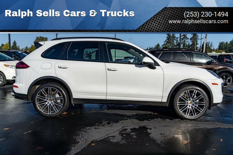 2016 Porsche Cayenne S's photo