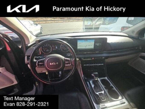 2022 Kia Carnival SX