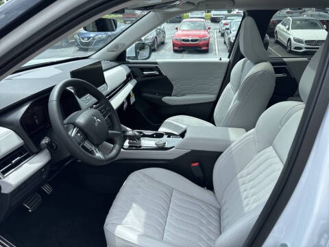 2025 Mitsubishi Outlander SEL