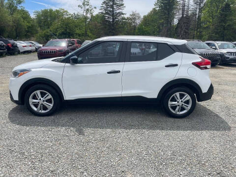 2020 Nissan Kicks S
