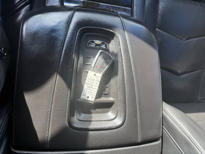 2015 Cadillac Escalade Platinum