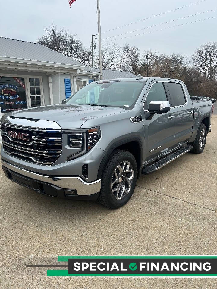 2023 GMC Sierra 1500 SLT's photo