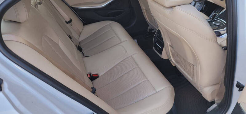 2022 BMW 3 Series 330i