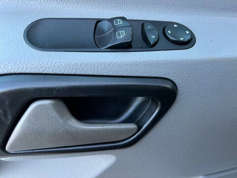 2012 Mercedes-Benz Sprinter 2500