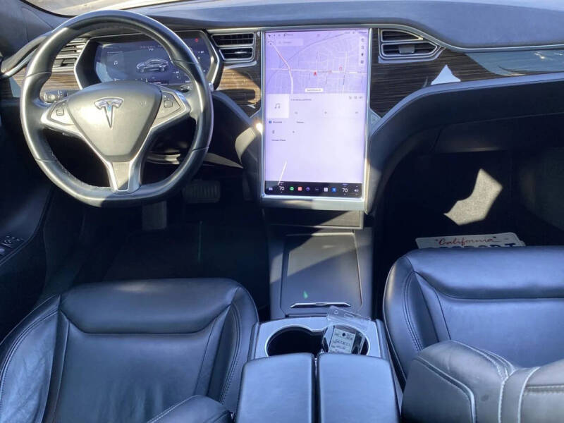 2016 Tesla Model S 70