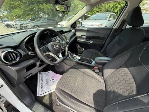 2023 Nissan Kicks SV