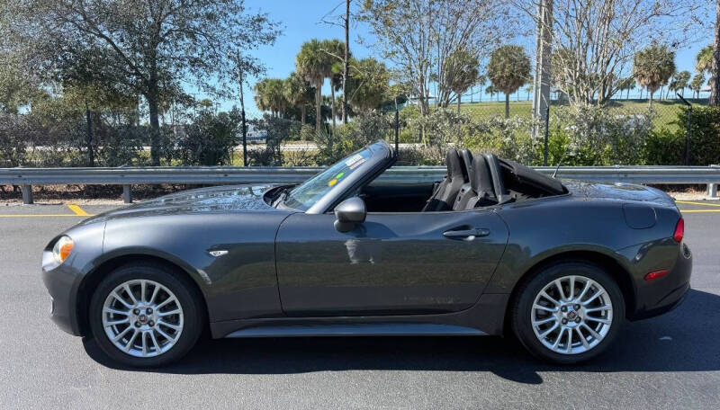 2017 FIAT 124 Spider Classica