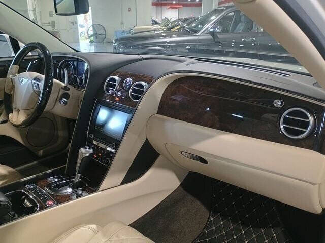 2018 Bentley Flying Spur 40