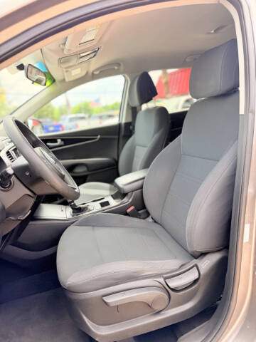 2017 Kia Sorento L