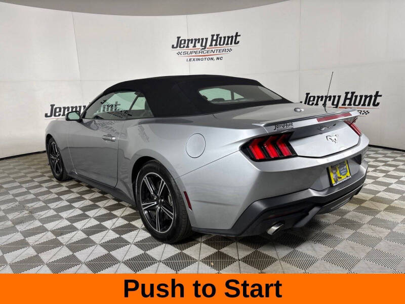 2025 Ford Mustang EcoBoost Premium