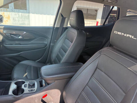 2023 GMC Terrain Denali