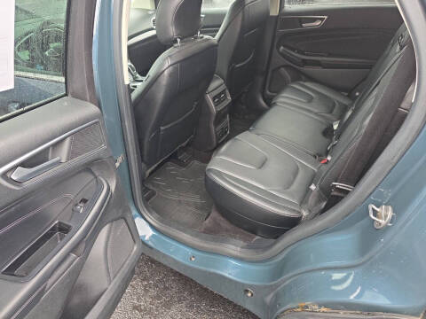 2016 Ford Edge Titanium