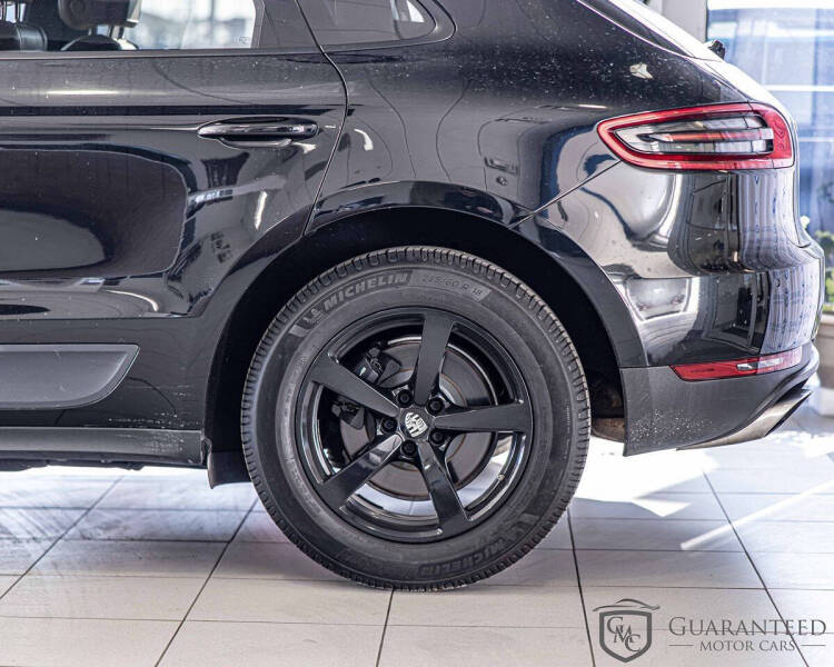 2017 Porsche Macan