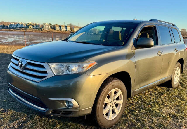 2013 Toyota Highlander for sale at Motorcycle Supply Inc Dave Franks Motorcycle Sales in Salem, MA