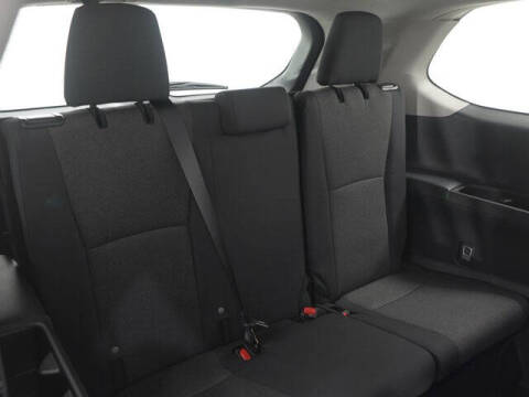 2025 Toyota Grand Highlander LE